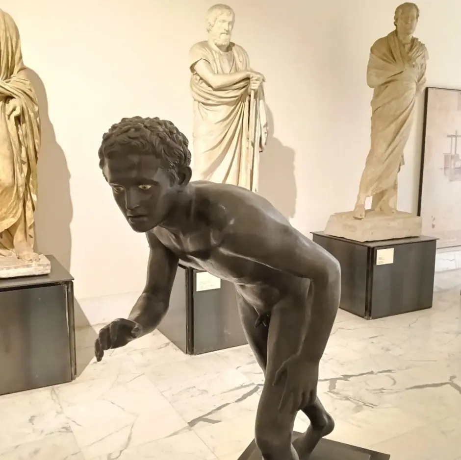 Archaeological Museum of Naples and Pompeii with an archaeologist-7