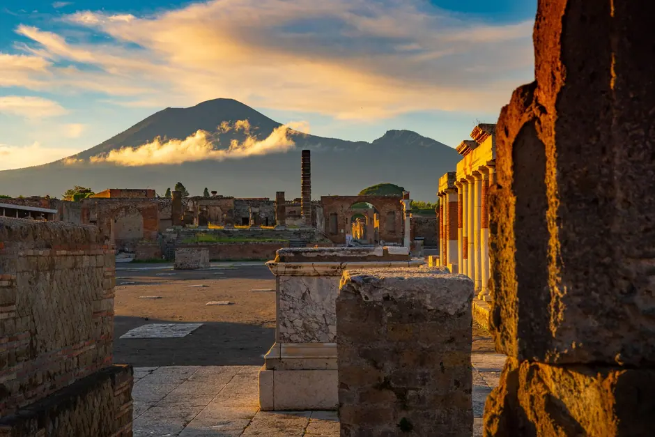 Vesuvius & Pompeii-3